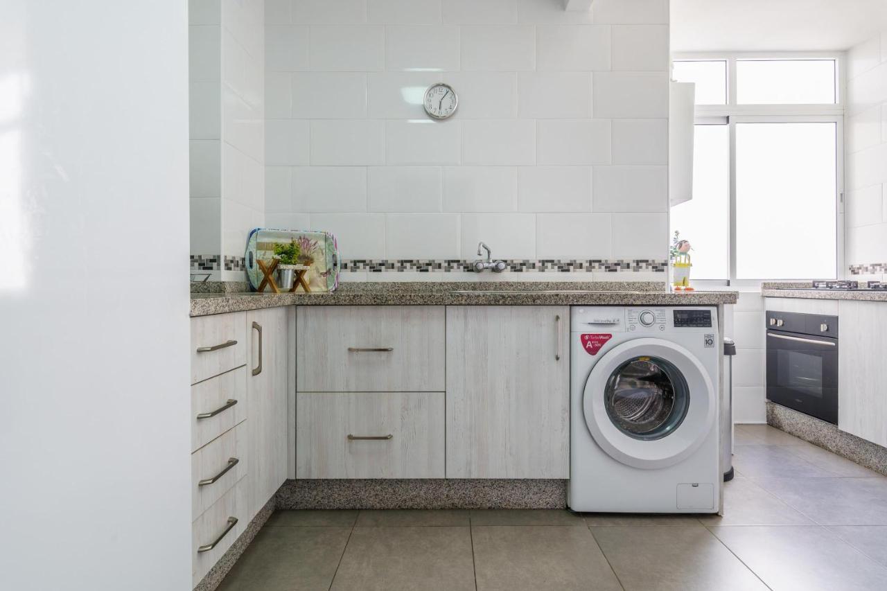 Apartamento Carmen フエンヒロラ エクステリア 写真